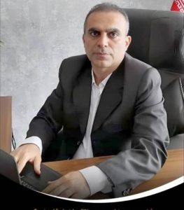 ارش محمودی نیا
